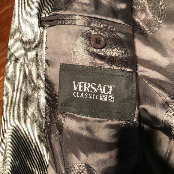 Gianni Versace V2 Velvet Blazer in Silver Rare and Hard to Find 💗 - Picture 3 of 16